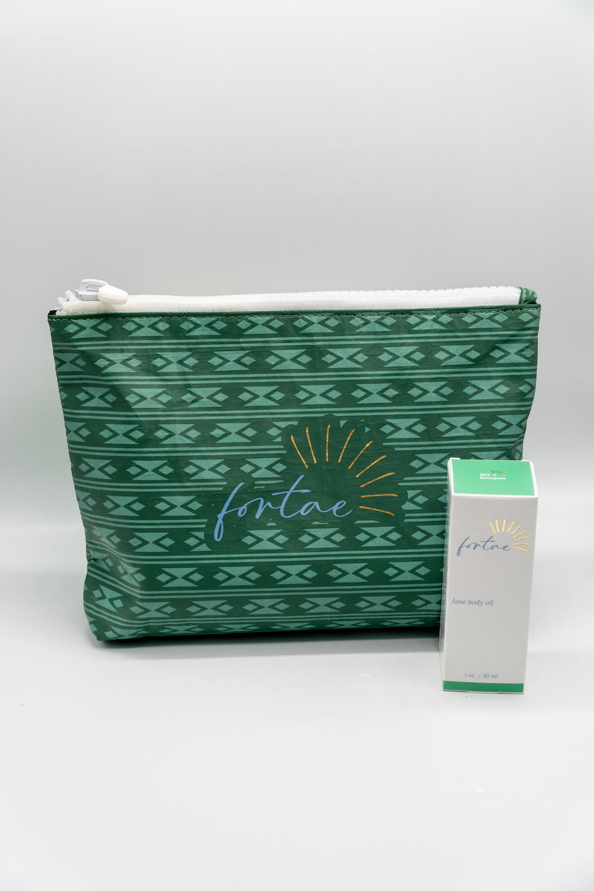 Fortae Travel Bag